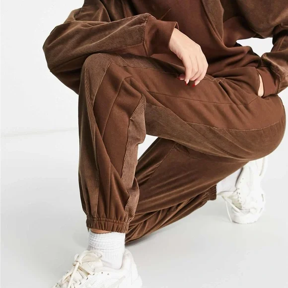 Nike Air corduroy fleece joggers - Picture 4 of 11